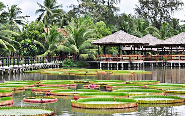 Khu du lịch Văn Thánh